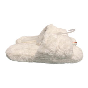 Slippers Womens Size 6 White Faux Fur Fleece House Shoes Cozy Fuzzy Indoor